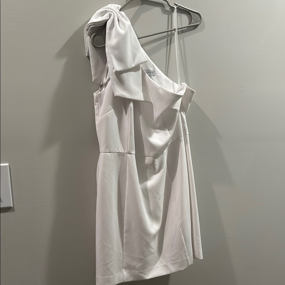 Elegant White One-Shoulder Dress Bridal